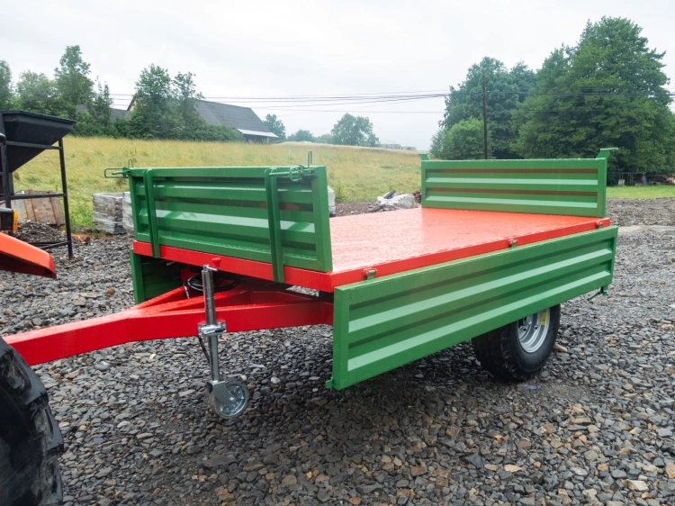 przyczepa-rolnicza-jednoosiowa-z-wywrotem-R-280-016.jpg