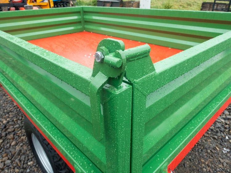 przyczepa-rolnicza-jednoosiowa-z-wywrotem-R-280-026.jpg