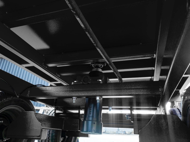 przyczepka -rolnicza-do-traktora-z-wywrotem-T-235cz-13.jpg