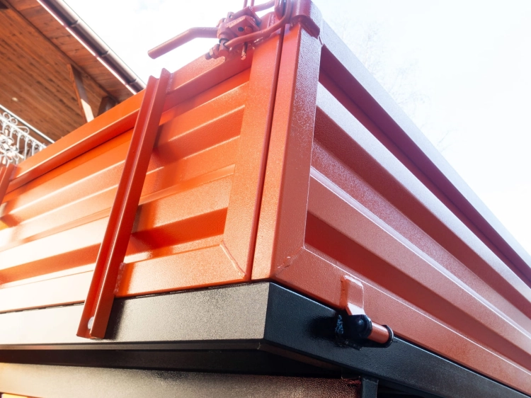 przyczepka -rolnicza-do-traktora-z-wywrotem-T-235cp-9.jpg