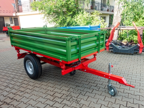 przyczepa-rolnicza-jednoosiowa-z-wywrotem-R-235-2.jpg