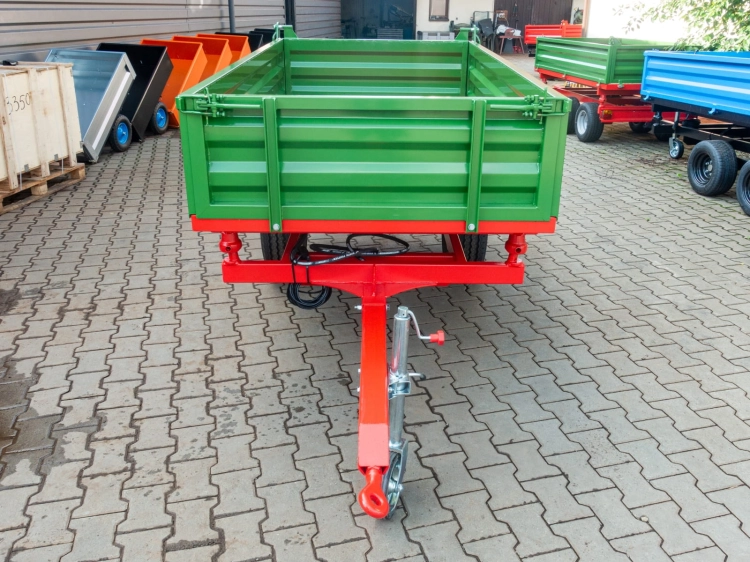 przyczepa-rolnicza-jednoosiowa-z-wywrotem-R-235-3.jpg
