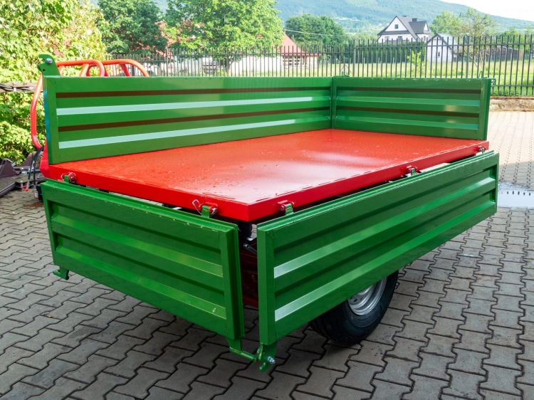 przyczepa-rolnicza-jednoosiowa-z-wywrotem-R-235-8.jpg