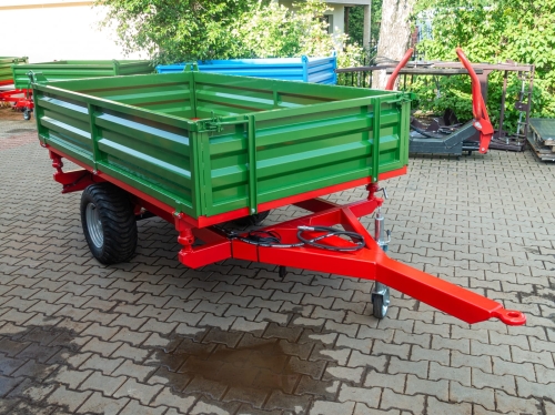 przyczepa-rolnicza-jednoosiowa-z-wywrotem-R-260-J-2.jpg