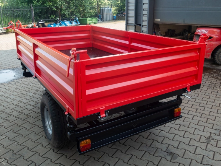 przyczepa-rolnicza-jednoosiowa-z-wywrotem-R-260-6.jpg